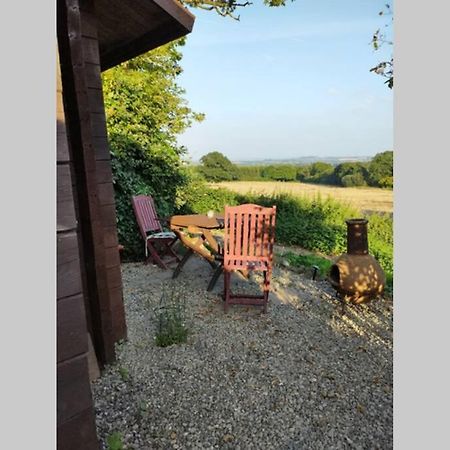 Self Catering Garden Lodge Ludlow Exterior photo